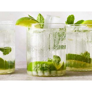 Classic Lemonade Break