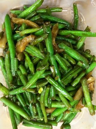 59 Fagiolini saltati