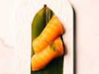 Nigiri salmon veg 2 pezzi