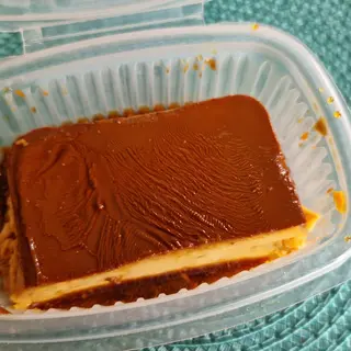 FLAN DE HUEVOS