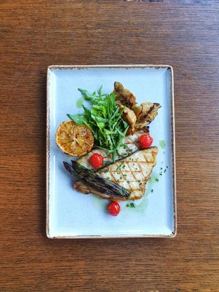 File de biban de mare la grill