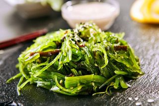 Wakame salad