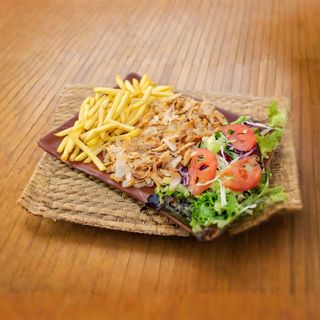 Plato kebab con arroz