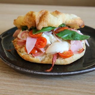 Pinsa Romana de jamon