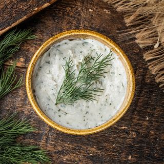 Сало мелене з кропом