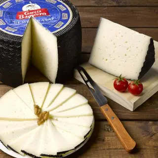 Queso Semicurado ¨Garcia Baquero¨ (Cuña)
