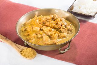 Pollo o agnello balti