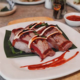 87. Nigiri De Atún Flameado (2 Uds.)