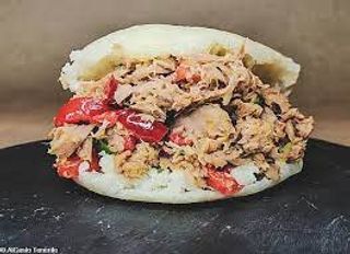 51 Arepa De Atun