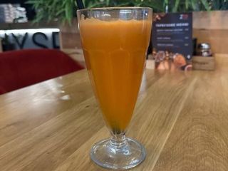 СІК-ФРЕШ АПЕЛЬСИН-МОРКВА-МЕД (200ml)