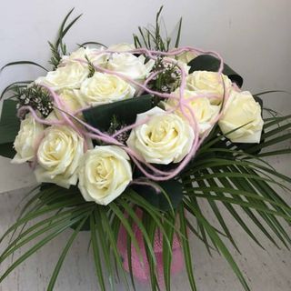 Ramo de 12 Rosas Blancas