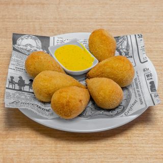 Croqueta brasileña de pollo (media ración)