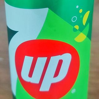 7Up/ Sprite  lata 330ml