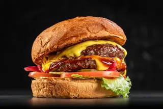 Double De Lux Cheeseburger