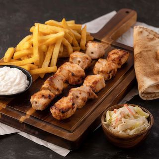 Plato Shish Tawouk