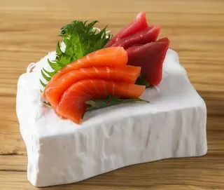 Sashimi Shake Y Maguro (9 Uds.)