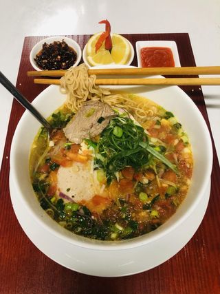 Ramen vită