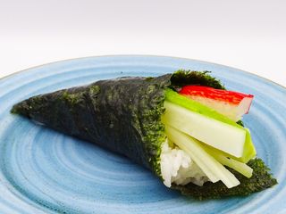 80. Temaki California