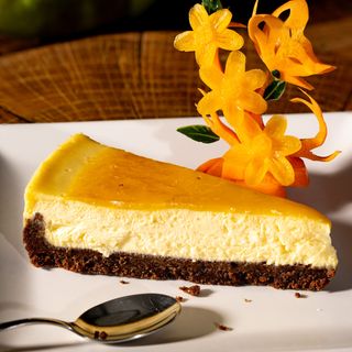 Tarta cu branza si mango