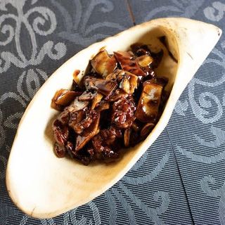 Pollo Con Bambú Y Setas