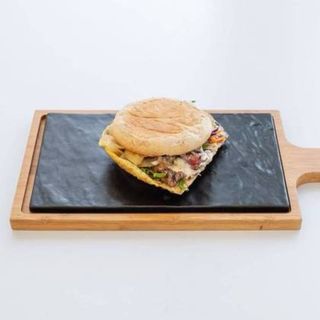 Prego de Picanha Black Angus em Bolo do Caco