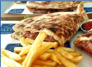 Makloub Kebab