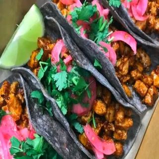 Tacos Secreto Enchipotlado