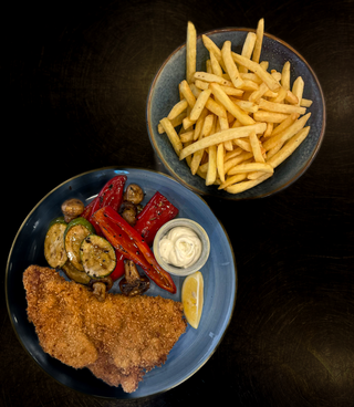 Zagrebački & pomfrit