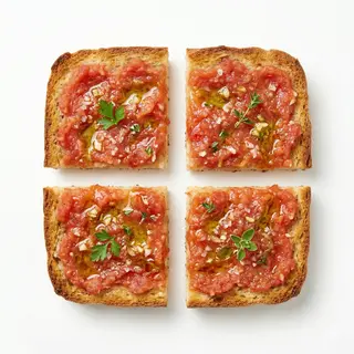 Pan De Coca Con Tomate