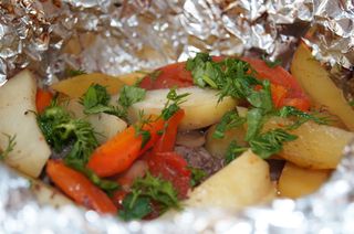 Говядина запеченая с овощами (300 г)