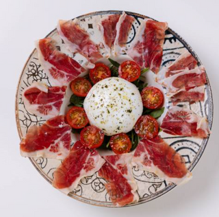 Burrata Con Jamón Ibérico