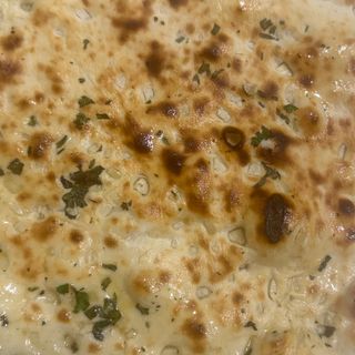 Garlic Naan (1 Ud.)