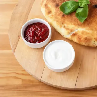Sos czosnkowy