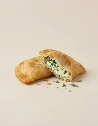Чебурек з сиром та зеленню (120г)