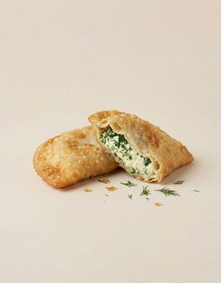 Чебурек з сиром та зеленню (120г)