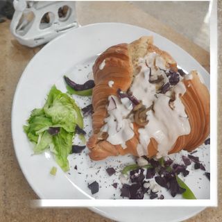 Jumbo Croissant with Chopped Meat