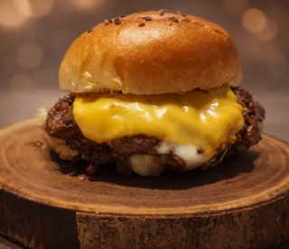 Smash Smoked Cheese Piña