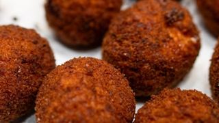 Supplì cacio e pepe