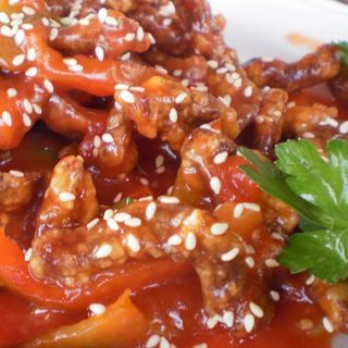 49.Ternera Frita Crujiente Con Salsa Picante Y Dulce