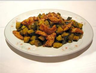 80. Салата пиле и краставица