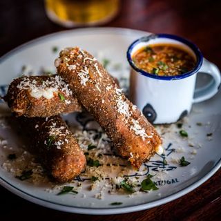 Mozz + Prosciutto Sticks