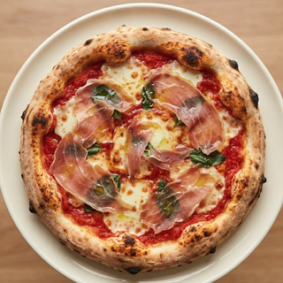 Pizza De Jamón