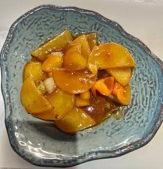 168. Patate in salsa piccante