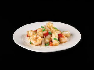 Calamari e gamberi sale e pepe