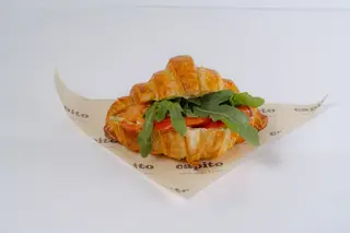 Круасан с семгой