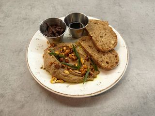 Курячий паштет з цибулевим конфітюром