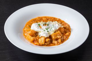 Ajoarriero Con Huevo Frito