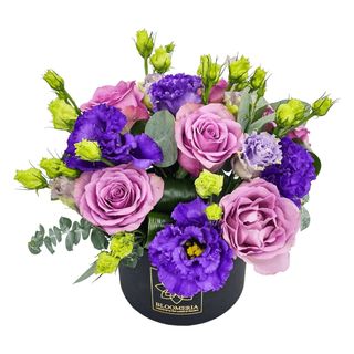 Aranjament cu trandafiri si lisianthus