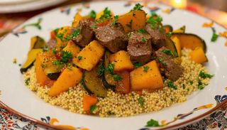 Cous cous vitello, zucca verdure di stagione