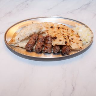 Ćevapi srednja porcija 7 kom